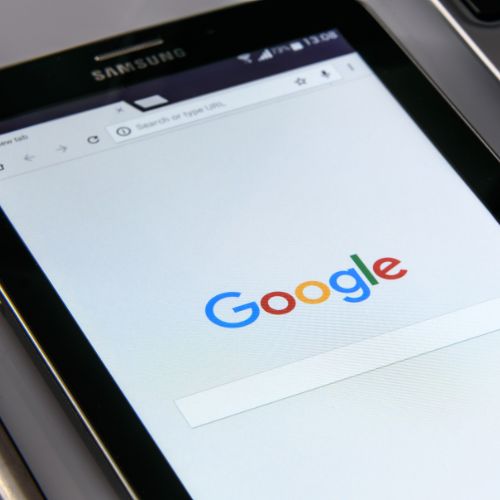 Google (SEO local)